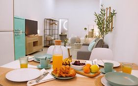 La Brisa Lofts